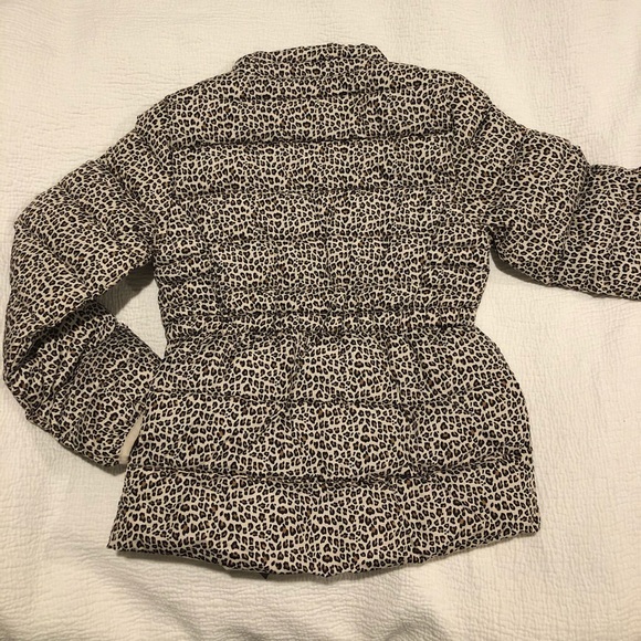 Gap Kids leopard print puffer jacket - Picture 2 of 5